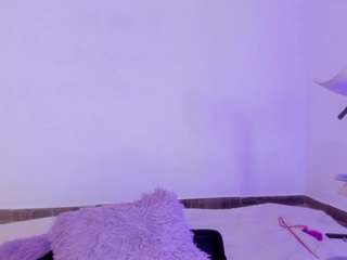 kiara-velvet live cam preview