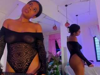 miia-wills live cam preview