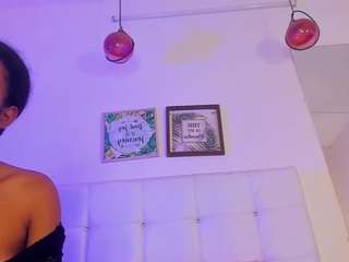 miia-wills live cam preview