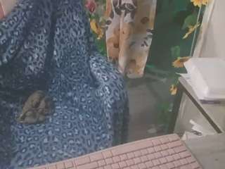 nastythicccdianasquirts live cam preview