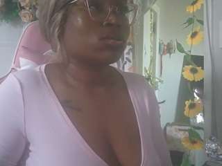 nastythicccdianasquirts live cam preview