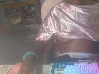 nastythicccdianasquirts live cam preview