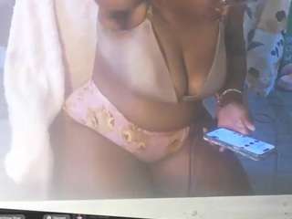 nastythicccdianasquirts live cam preview