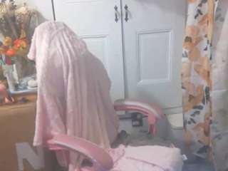 nastythicccdianasquirts live cam preview
