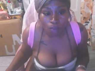 nastythicccdianasquirts live cam preview