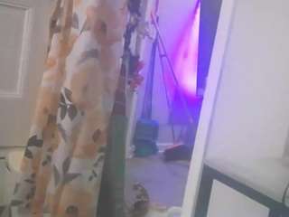 nastythicccdianasquirts live cam preview