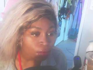 nastythicccdianasquirts live cam preview