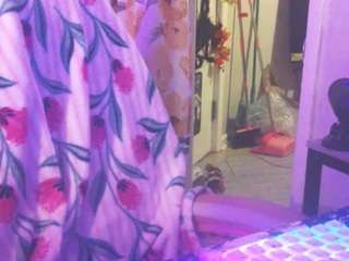 nastythicccdianasquirts live cam preview