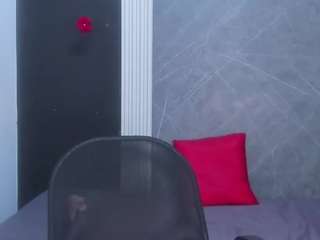 ASTRIDQUEEN live cam preview