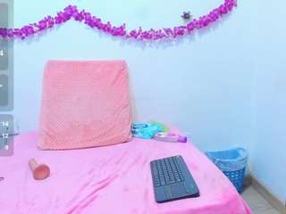 Diiamond18 live cam preview