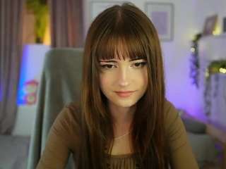 ellayoung18