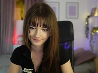 ellayoung18