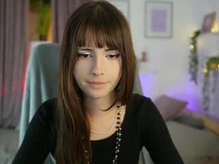ellayoung18