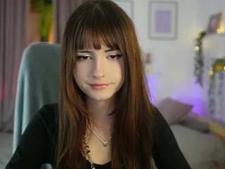 ellayoung18