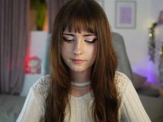 EllaYoung18