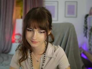 EllaYoung18