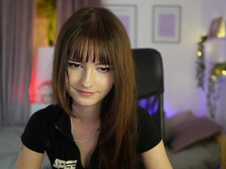 EllaYoung18 live cam preview