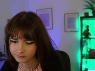 EllaYoung18
