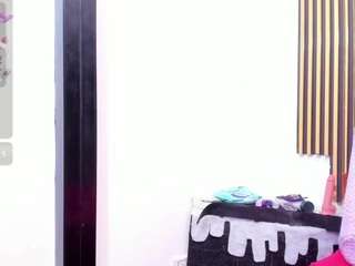 Leslyy19