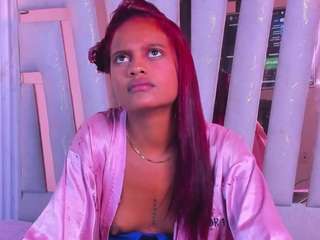 nickynicoole live cam
