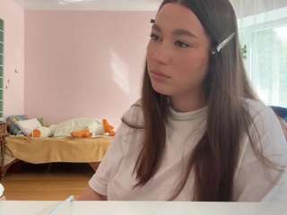 Keniafoulds's cam show statistics and live stream