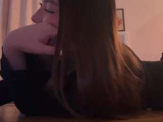 KeniaFoulds