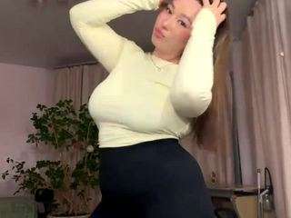 KeniaFoulds