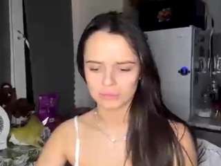 NanceyNeifert live cam preview