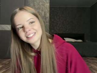 Luna live cam preview