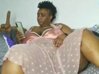 ThickianaRider live cam preview