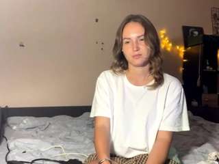 angelicamutherspaw
