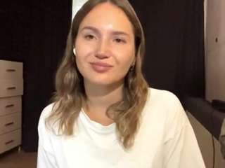 angelicamutherspaw