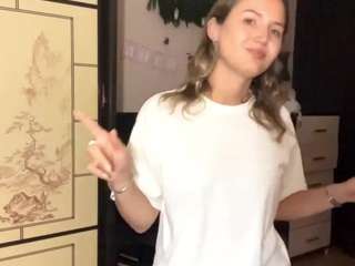 angelicamutherspaw