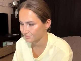angelicamutherspaw