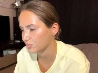 angelicamutherspaw