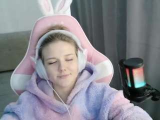 Helen live cam preview