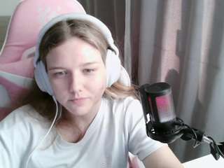 Helen live cam preview