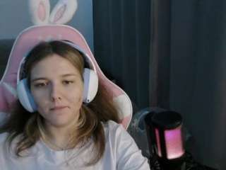 Helen live cam preview