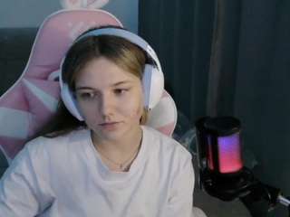Helen live cam preview