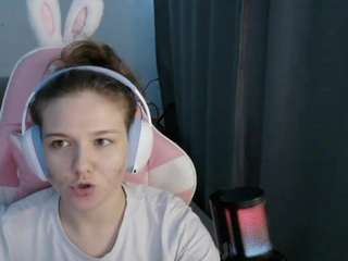 Helen live cam preview