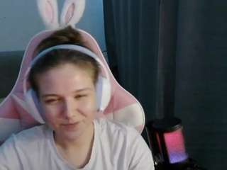 Helen live cam preview