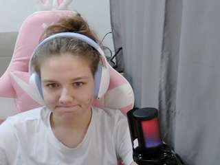 Helen live cam preview