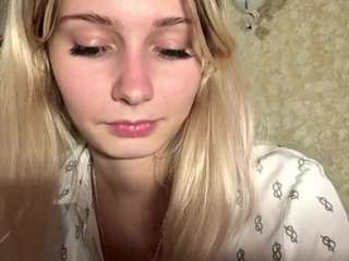 RemediosHinegardner live cam preview