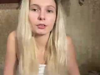 RemediosHinegardner live cam preview