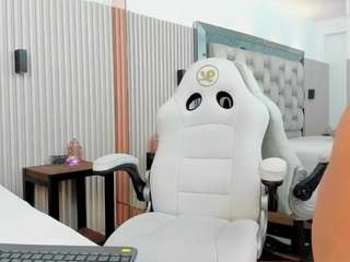 evonny-becker webcam