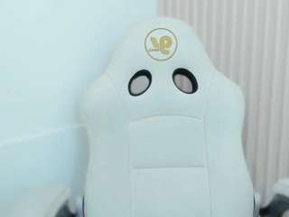 Evonny-Becker live cam preview