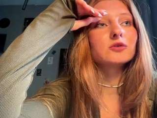 kyleeleash webcam