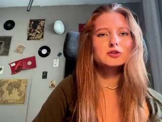 kyleeleash webcam