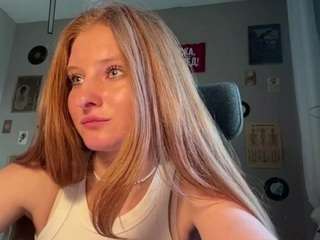 KyleeLeash live cam preview