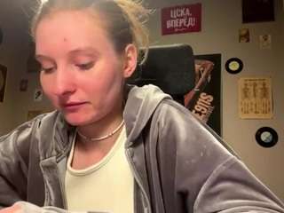 KyleeLeash